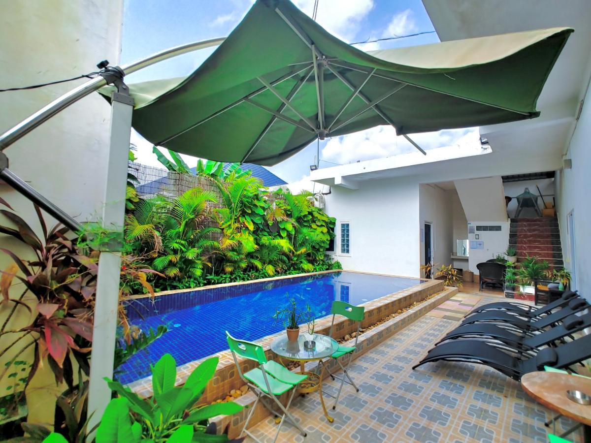Ostello Bed&Bedzzz Siem Reap Esterno foto