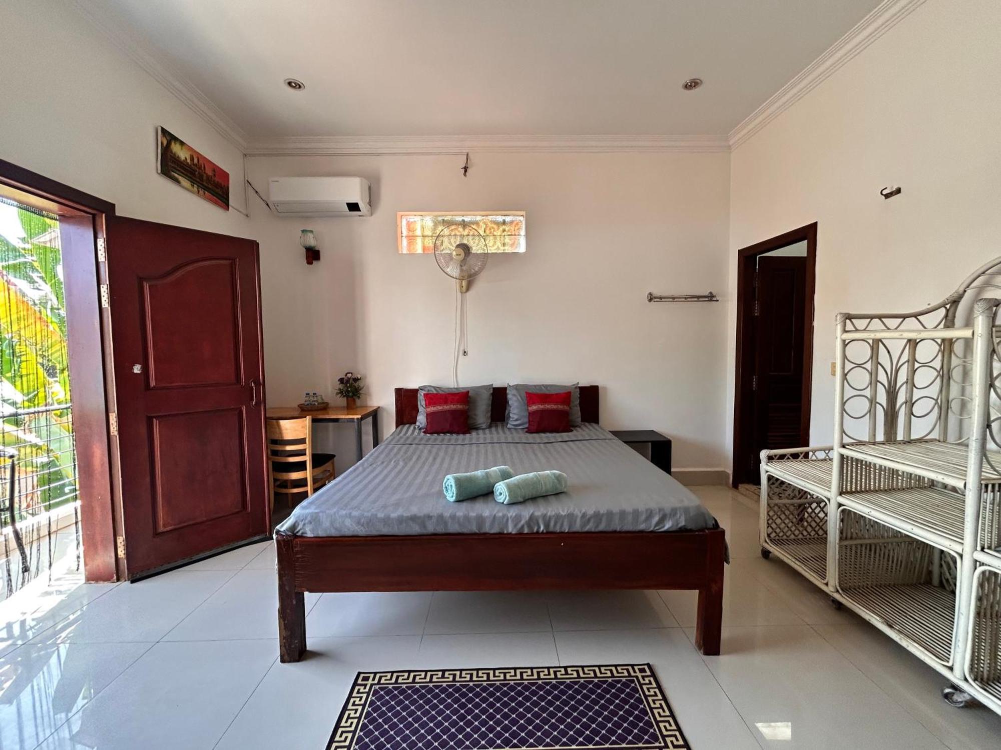 Ostello Bed&Bedzzz Siem Reap Esterno foto